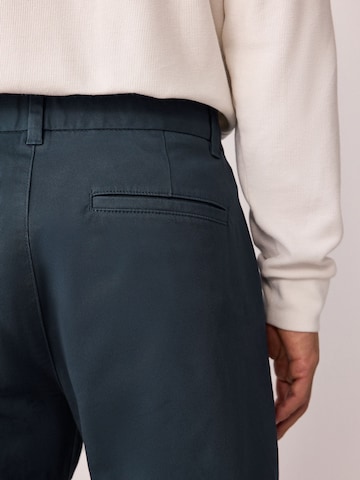 Tapered Pantaloni eleganți de la Next pe albastru