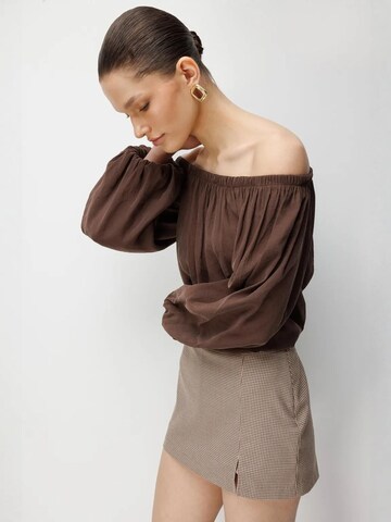 MixRay - Blusa em castanho