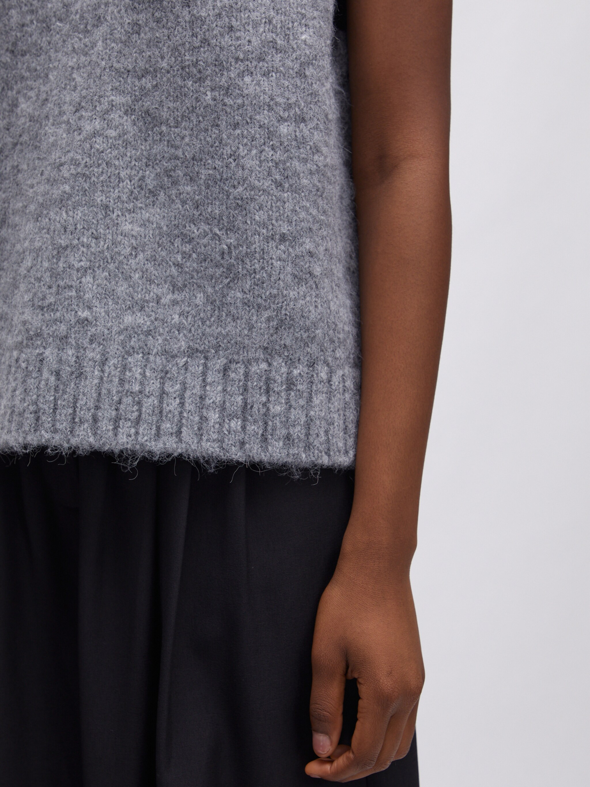 EDITED Producten Trui 'Xantara' Grijs gemêleerd