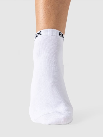 Smilodox Socks in White