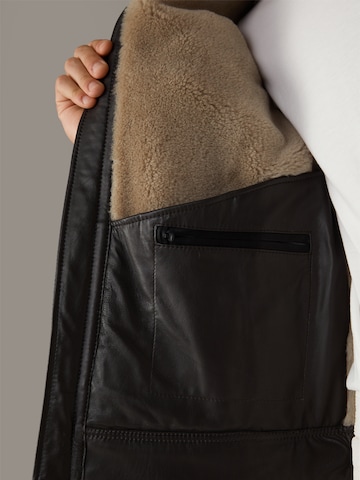 STRELLSON Between-Season Jacket 'Shelter' in Brown