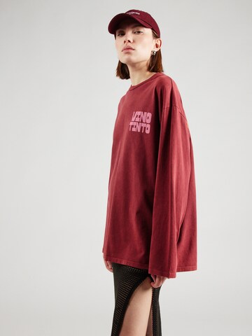 TOPSHOP Тениска 'Red Wine' в червено
