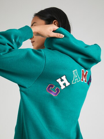 Champion Authentic Athletic Apparel Суичър в зелено