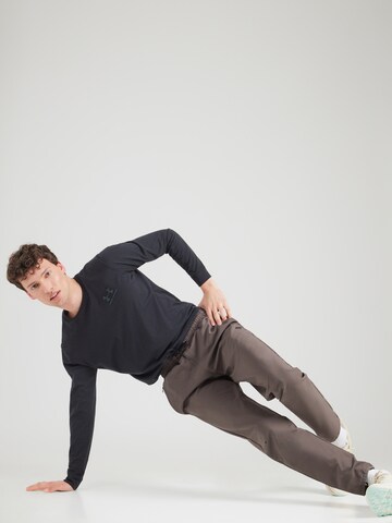 4F Дънки Tapered Leg Спортен панталон в кафяво