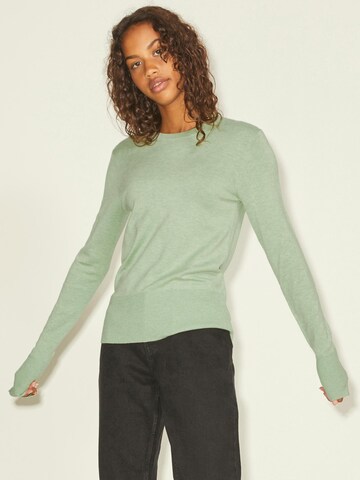 JJXX Sweater in Green: front