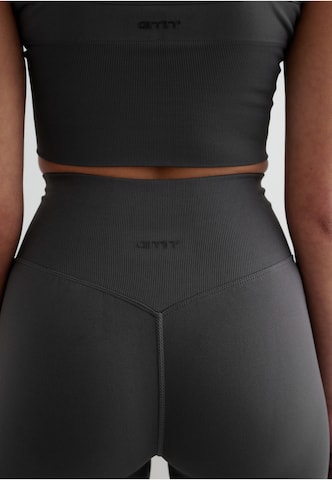 évasé Leggings 'Shape' Aim'n en gris