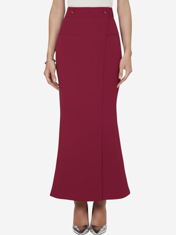 Amarilde Suit in Red