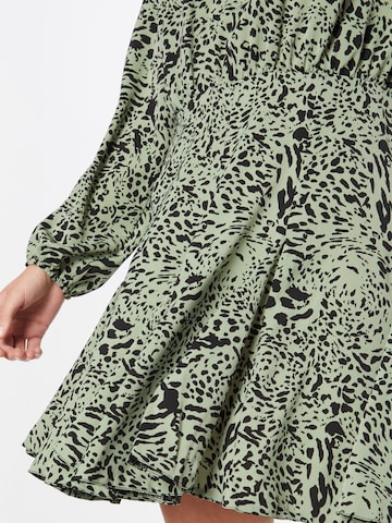 Rochie tip bluză de la AX Paris pe verde