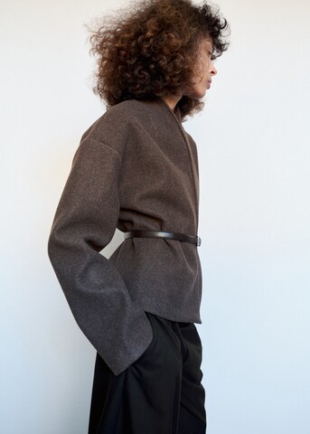 Veste mi-saison 'SIRA' MANGO en marron