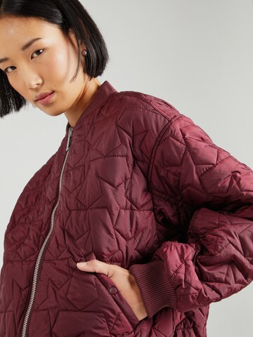 Monki Between-season jacket in Red