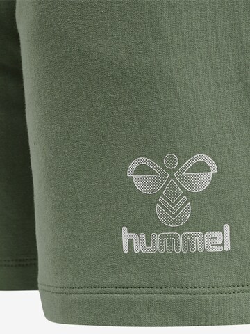 Hummel Regular Pants in Green