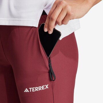 Regular Pantalon de sport 'Liteflex' ADIDAS TERREX en rouge