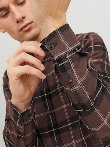 JACK & JONES Regular fit Button Up Shirt in Brown