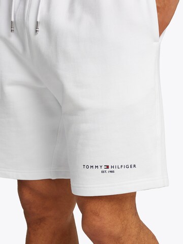 TOMMY HILFIGER Normalny krój Spodnie w kolorze biały
