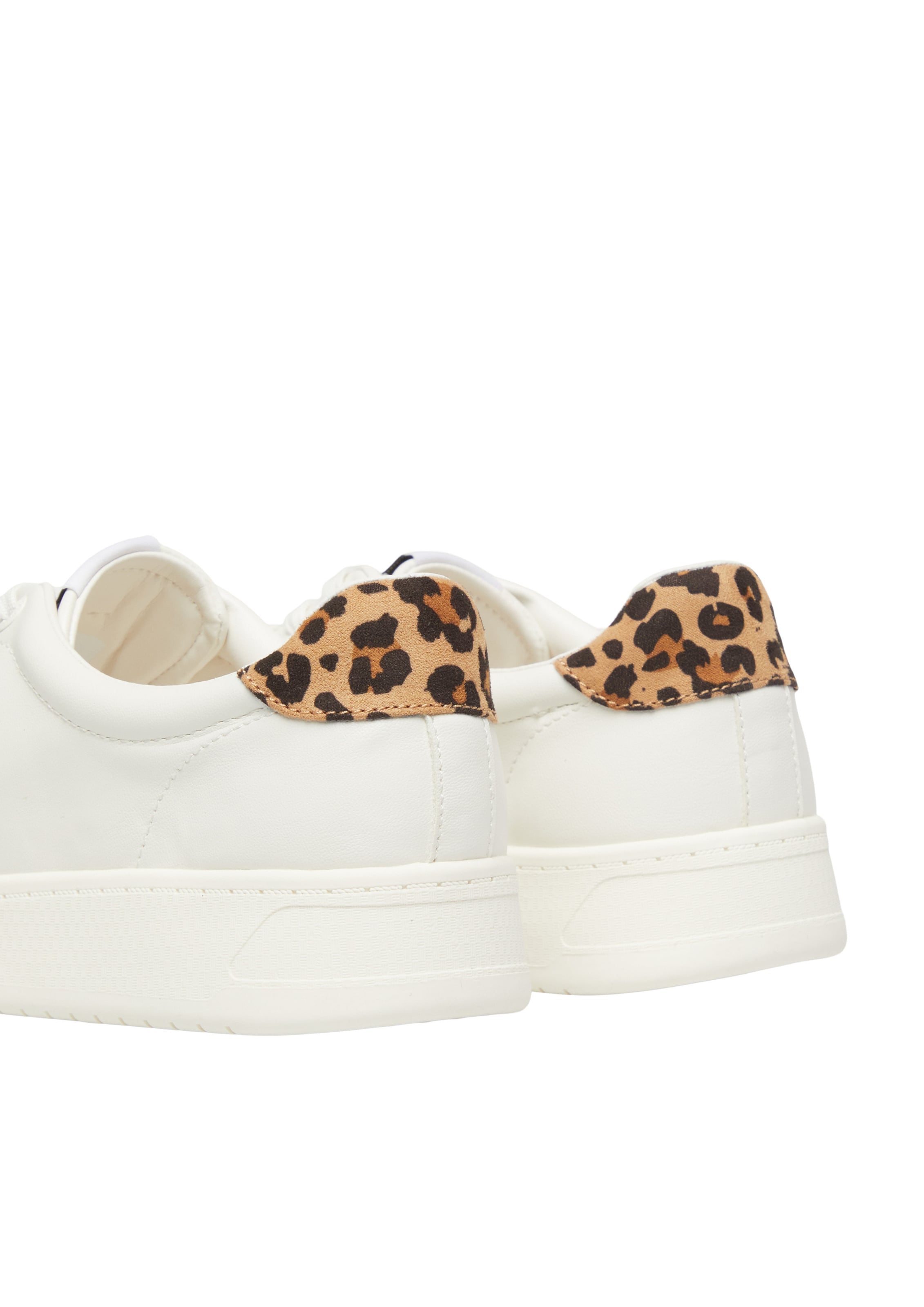 s.Oliver Platform trainers in White