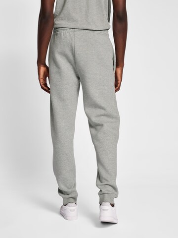 Hummel Tapered Hose in Grau