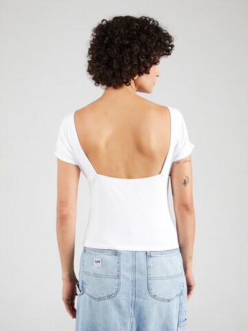 ABOUT YOU Shirt 'Elfi' in White