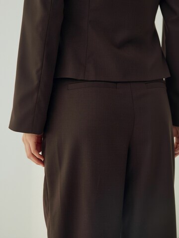 Blazer ' N-Kasaundra ' Noella en marron