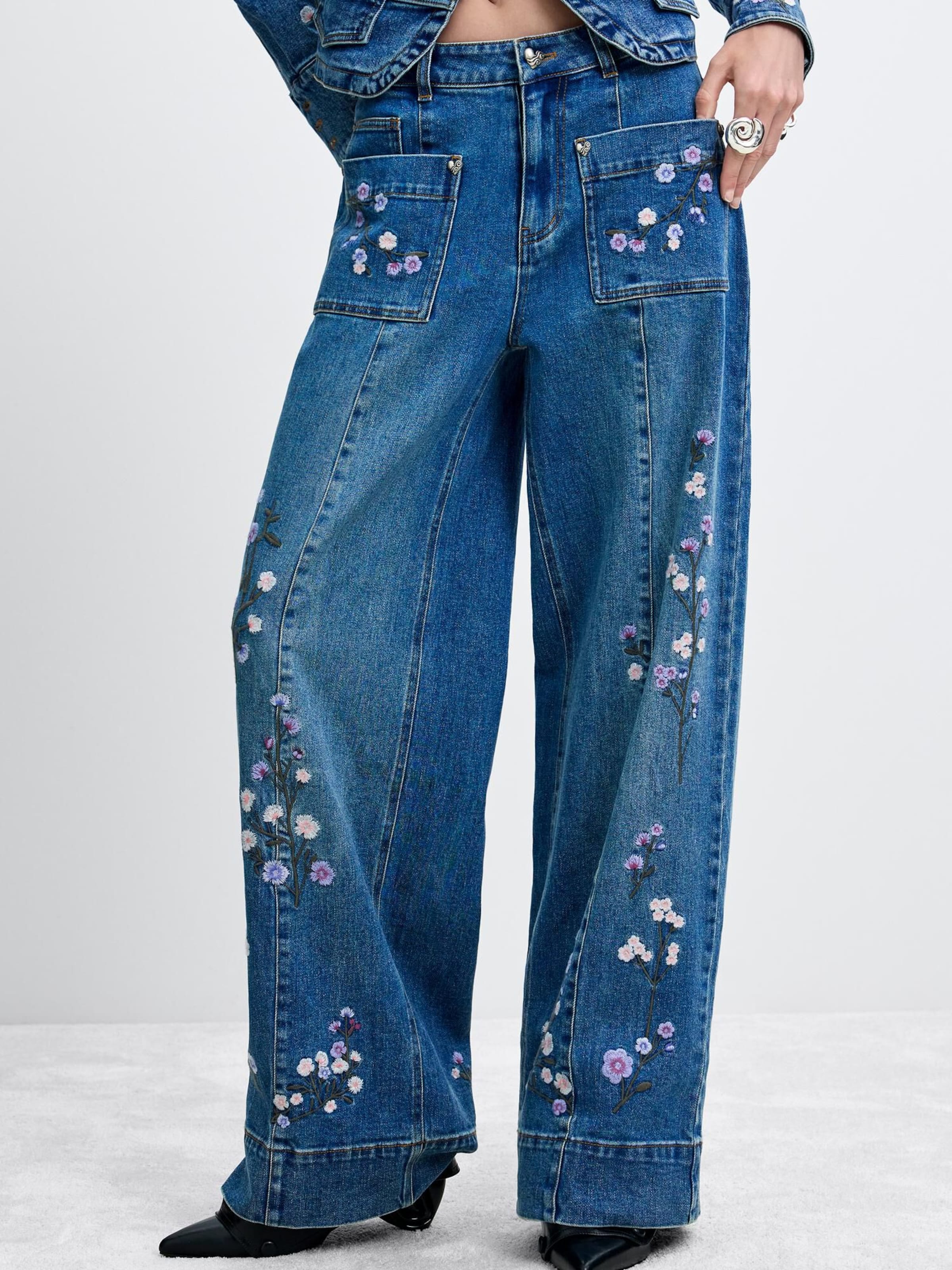 Desigual Baggy Τζιν σε μπλε