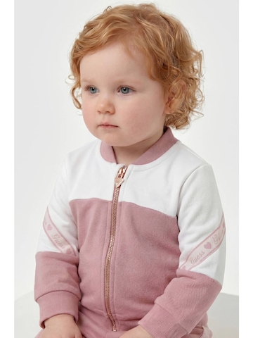 GUESS Sweatsuit in Pink