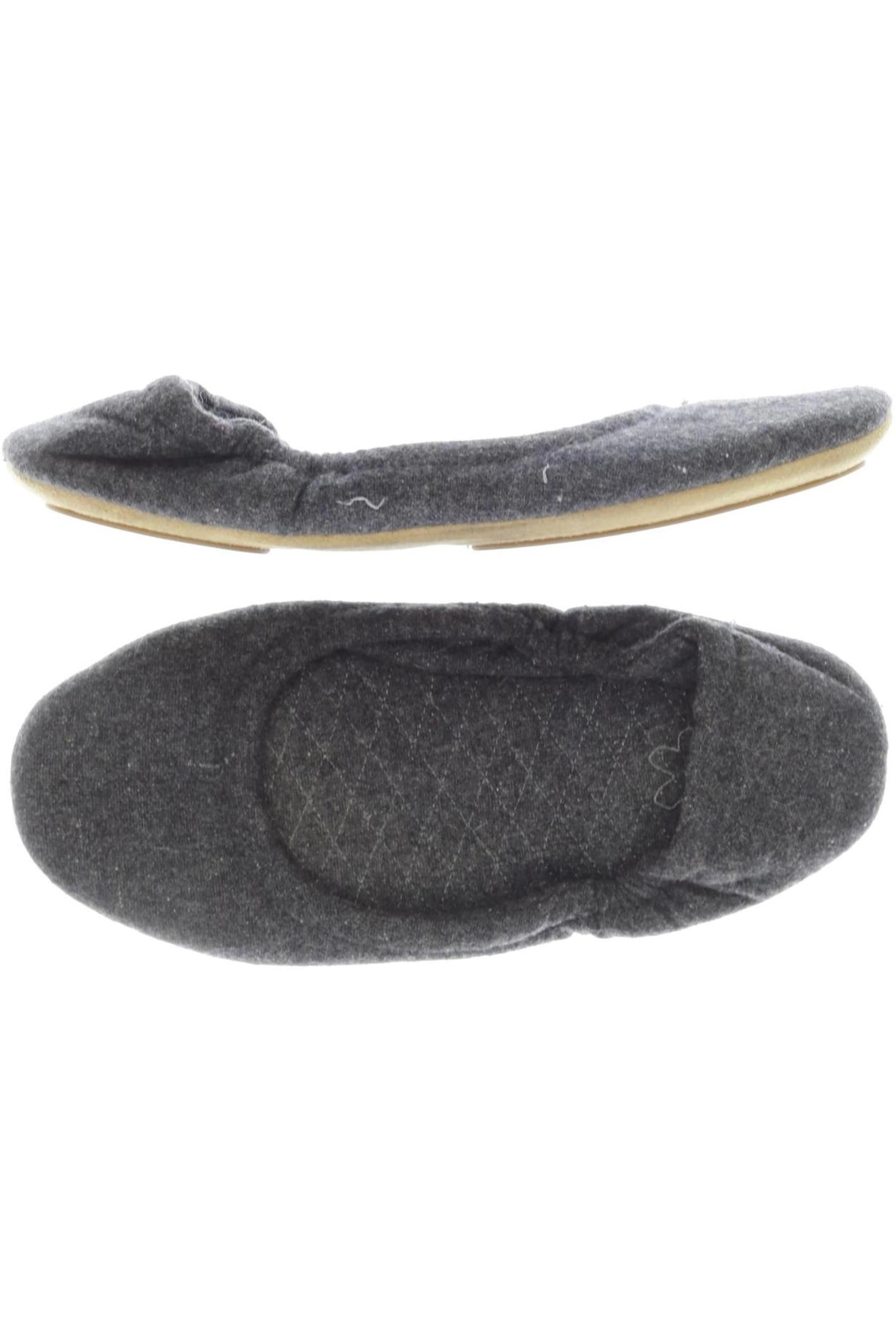 FLIP*FLOP Flats & Loafers in 38 in Grey: front
