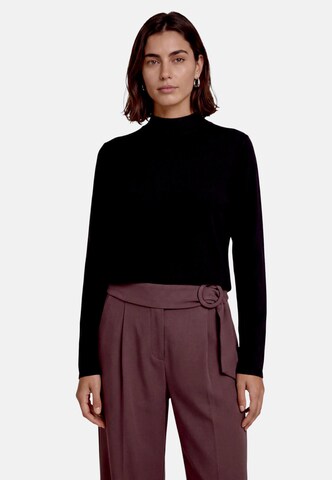 Pullover di zero in nero: frontale