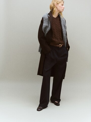 Pulover 'BRONX' de la MANGO pe maro