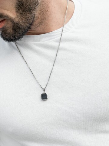 Chaîne GT Collection en argent : devant