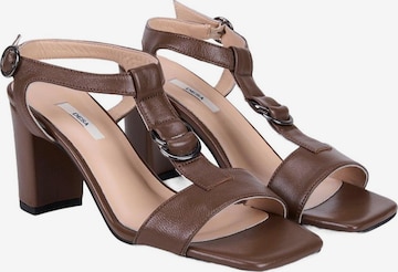 Desa Teenslipper in Bruin: voorkant