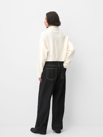 Bershka Sweater in Beige