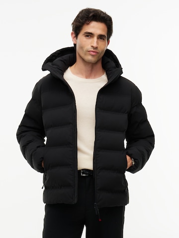 Giacca invernale 'TECH HEAT' di TOMMY HILFIGER in nero: frontale