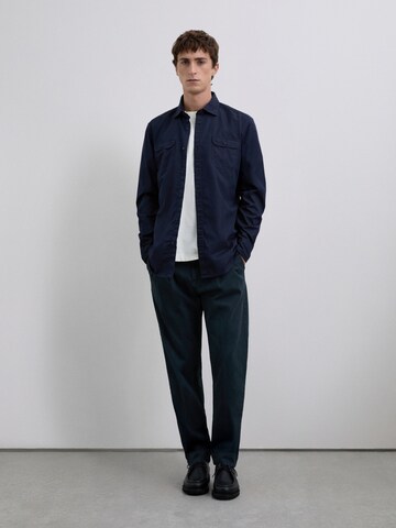 Scalpers Средняя посадка Рубашка 'Martin' в Синий: спереди