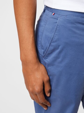 Regular Pantalon chino 'Harlem' TOMMY HILFIGER en bleu