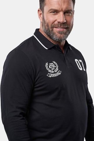 Men Plus Shirt in Black