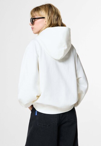 Red Bull Racing x Pepe Jeans Sweatshirt in White