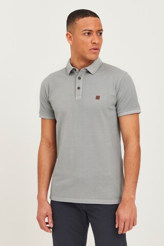 INDICODE JEANS Poloshirt 'FLETCHER' in Grau: predná strana