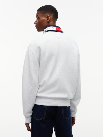 Tommy Jeans Sweatshirt in Grau