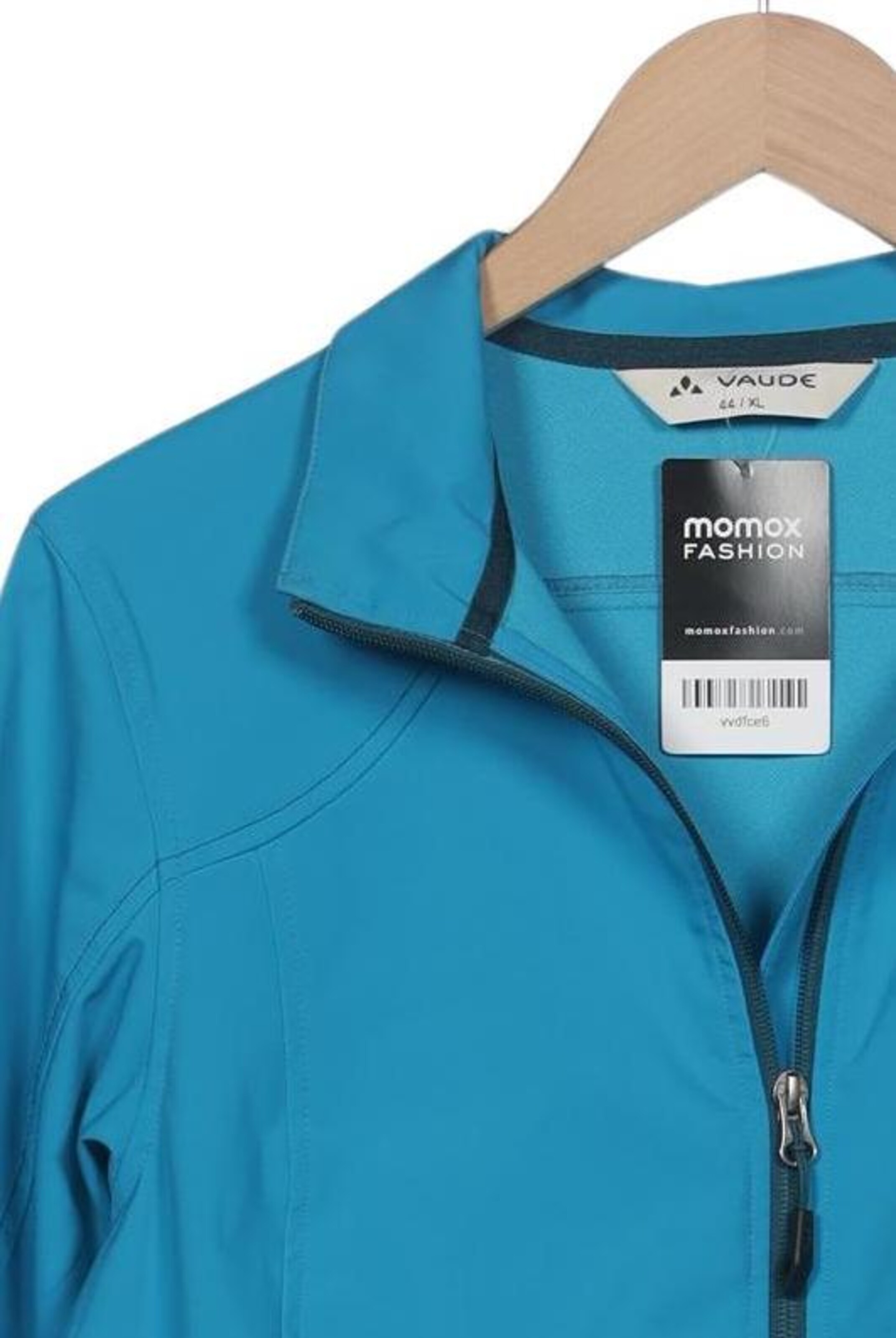 VAUDE Jacket & Coat in XXL in Green