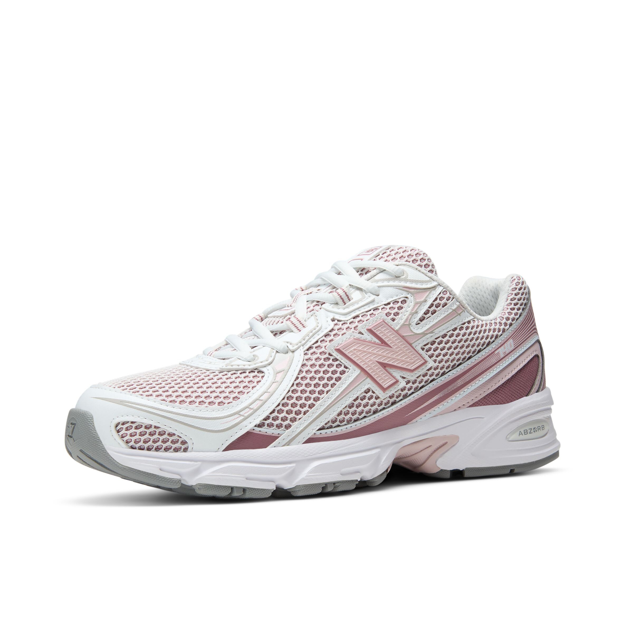 new balance 'Sneaker 740'. in Pink