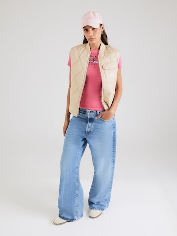 Maglietta di GUESS JEANS in rosa