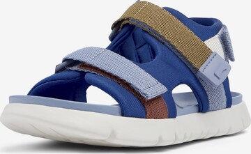 Chaussures ouvertes 'Oruga' CAMPER en bleu : devant