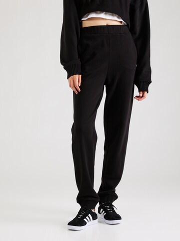 Tapered Pantaloni di Calvin Klein Jeans in nero: frontale