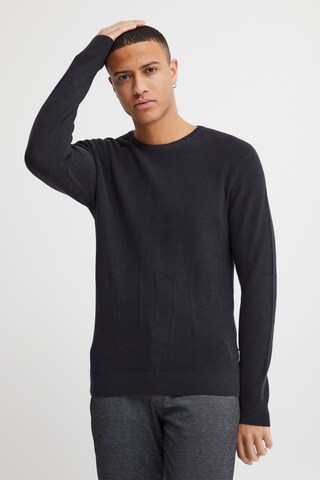11 Project Sweater 'Predwin' in Black: front
