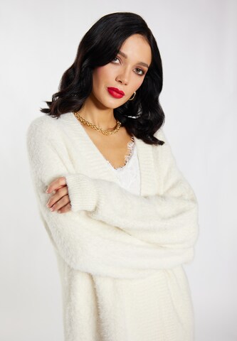 Cardigan faina en blanc