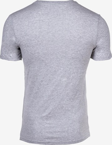 T-Shirt LACOSTE en gris
