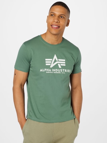 ALPHA INDUSTRIES Shirt in Groen: voorkant