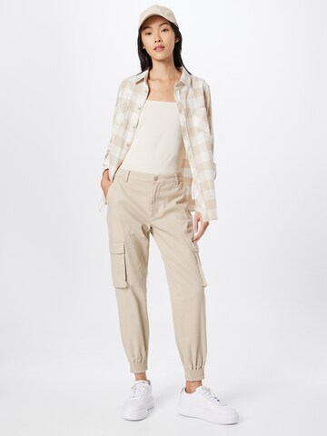 ONLY Regular Cargo Pants 'Betsy' in Beige