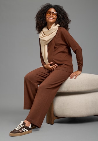 Neun Monate Regular Pyjamahose in Braun