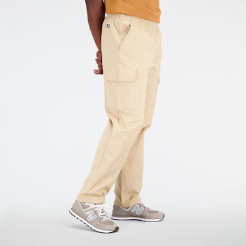 new balance Slimfit Cargobroek in Beige