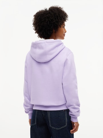 Tommy Jeans Sweatshirt i lilla: tilbage